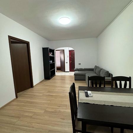 Apartament 3 Camere Ultracentral Джурджу Экстерьер фото